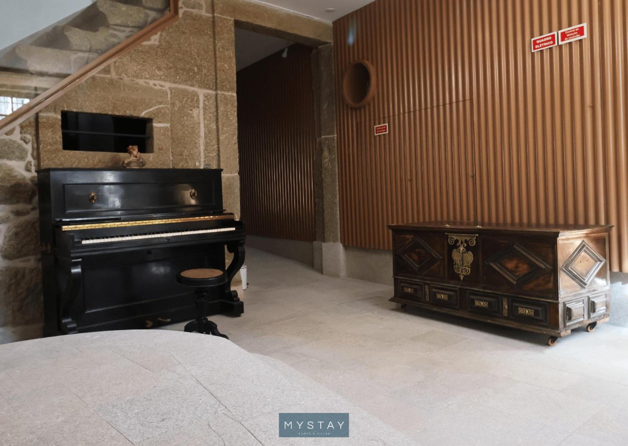 Mystay - Casa Matriz Sec XVI Penafiel Exteriör bild